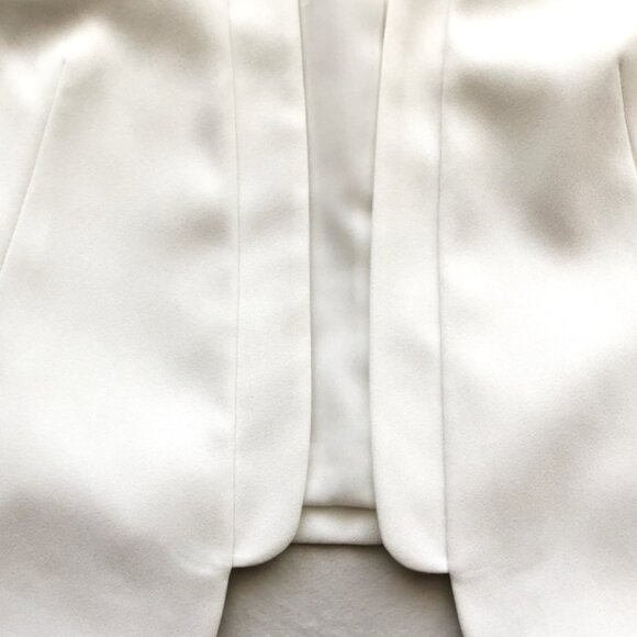 Ann Taylor, No Collar, Cropped Blazer, White, Size 6 - Picture 4 of 10